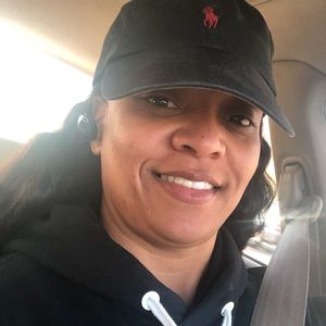 Meet your Posher, Deneen